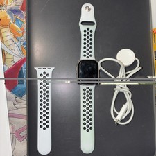 Apple Watch 7 Nike Series Charger 41mm Starli...