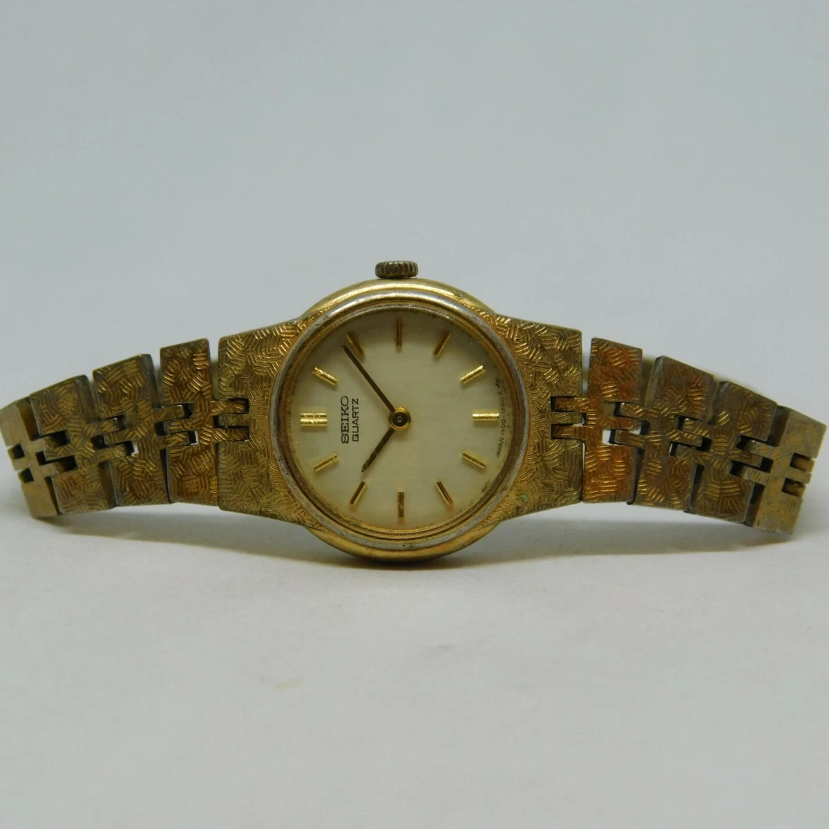 SEIKO 1400 0459 Gold Tone Quartz Analog Women s Watch Sz. 6 1 2