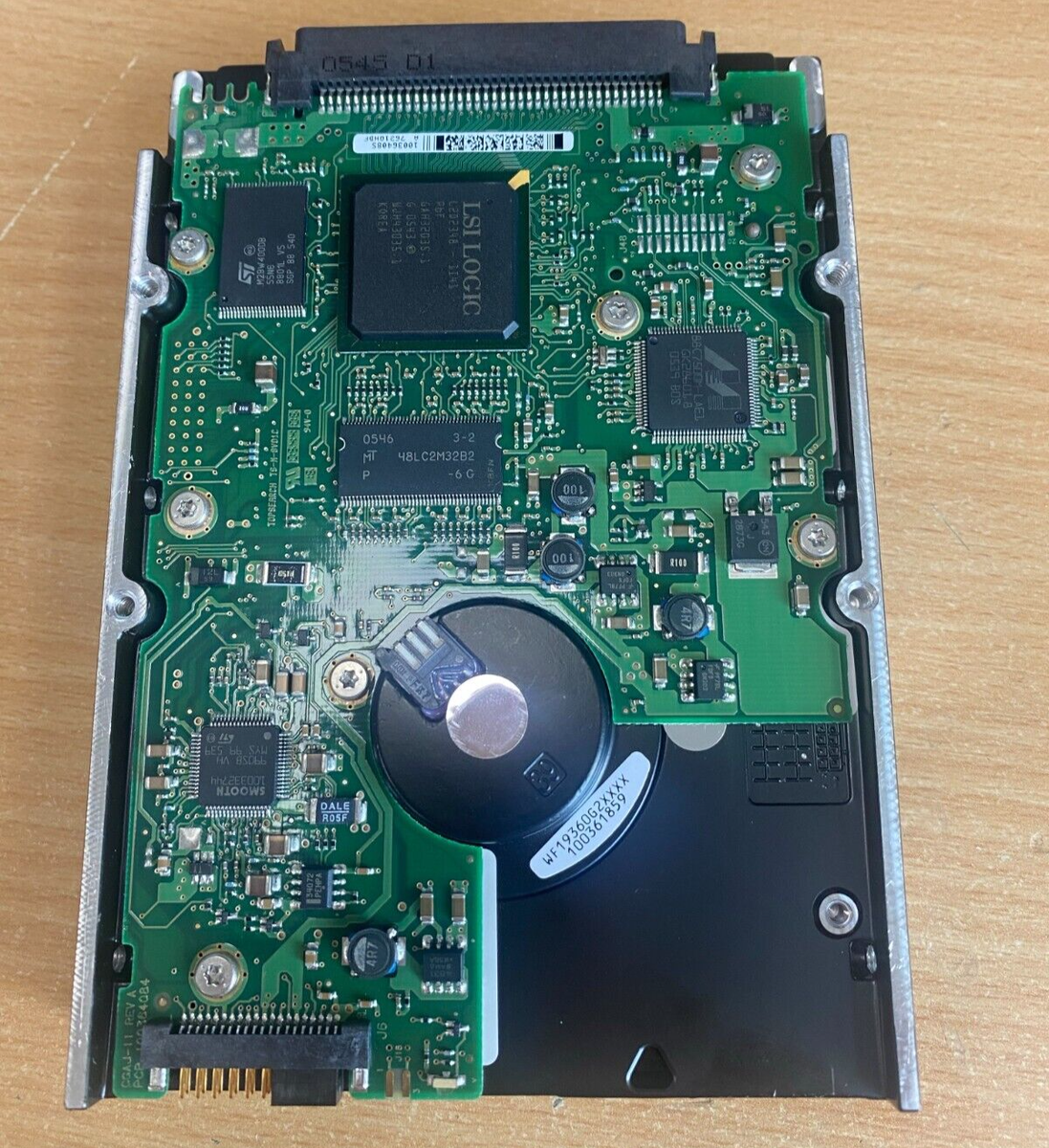 Seagate Cheetah 15k.5 146 Gb Rpm Ultra320 Scsi 16mb Caché. Color Verde