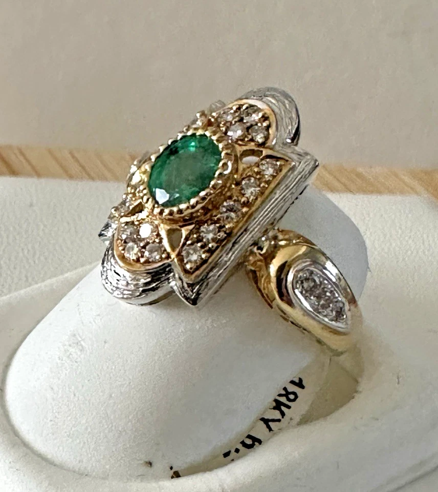 18kt.yellow gold cocktail ring with diamond & emerald,size 6.5. - Image 2 of 4
