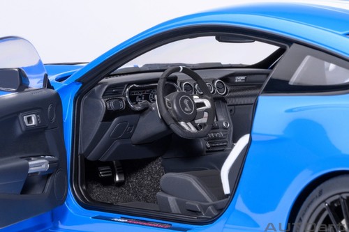 Autoart Ford Mustang Shelby GT500 (Grabber Blue) 1/18 Scale New Release! - Picture 5 of 16