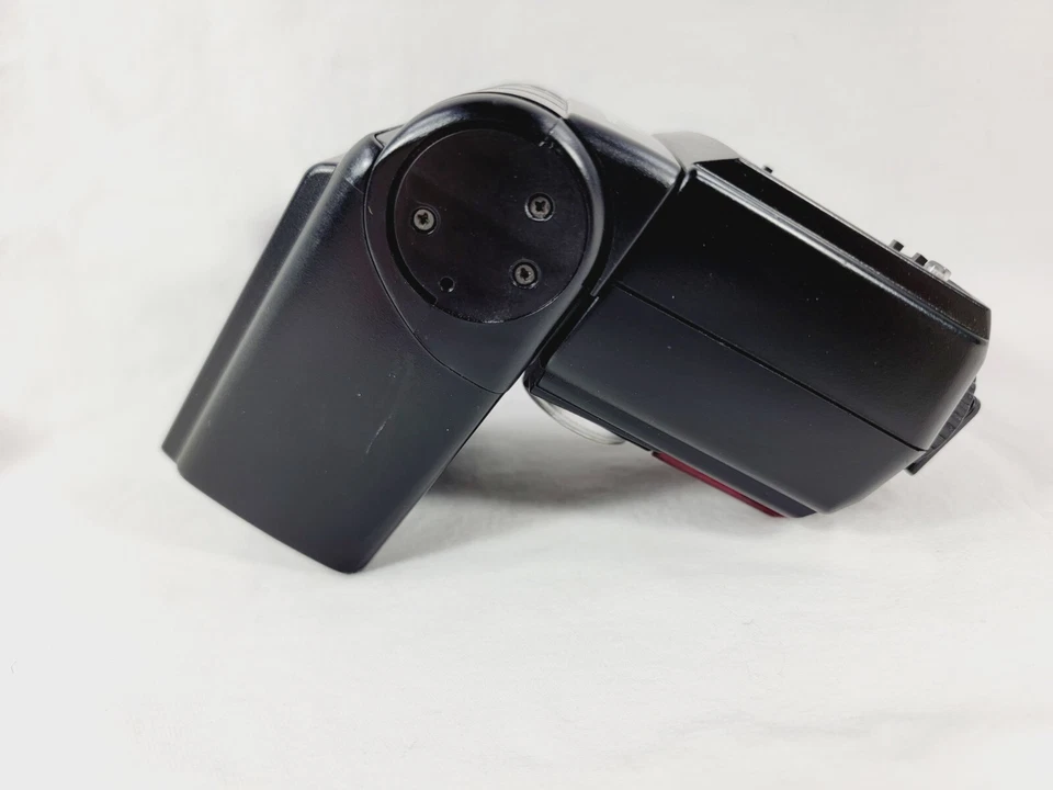 Precision Design DSLR450V High Power Auto Flash with LED Video Light. New. - Image 2 of 4