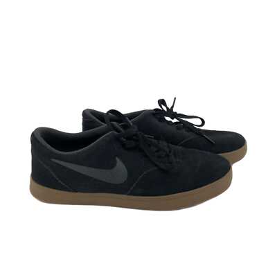 black nike suede