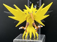Figura Pokemon Tomy Moncolle EX Zapdos