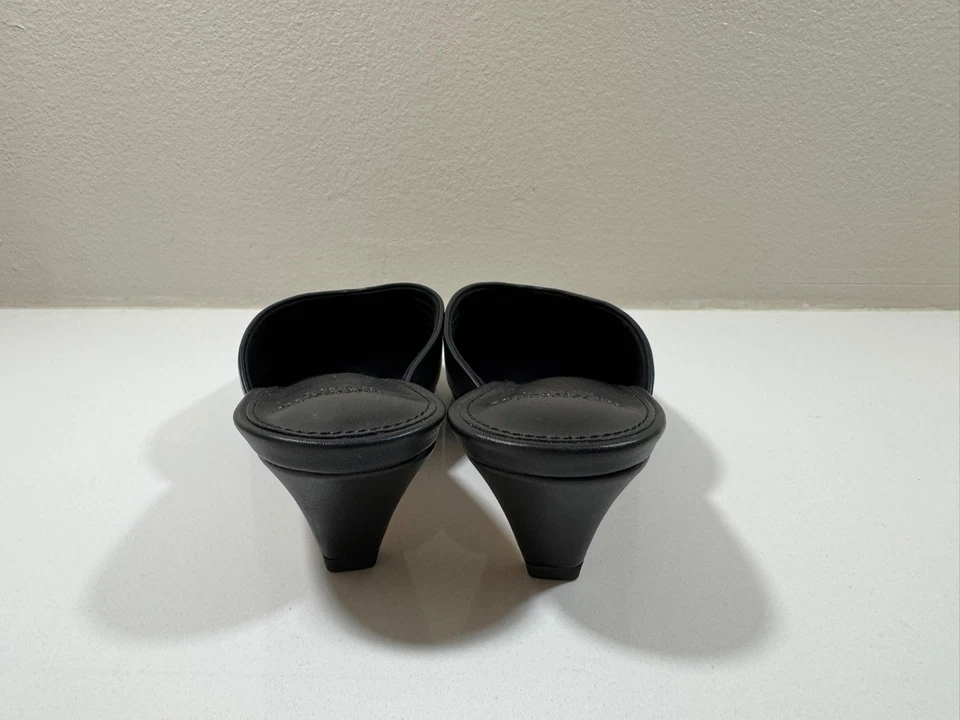 Sandalias Abercrombie & Fitch Punta Gatito Tacón Mula Talla 7 Mujer Negras Foto 3 de 4