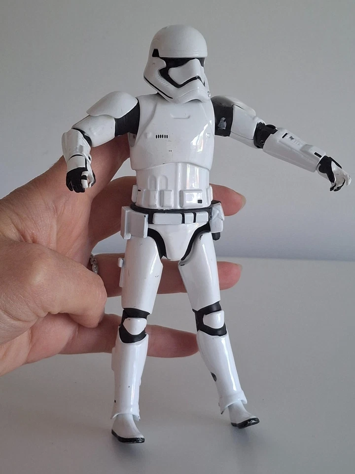 STAR WARS ELITE SERIES FIRST ORDER STORMTROOPER DISNEY STORE DIE CAST - Image 4 of 4