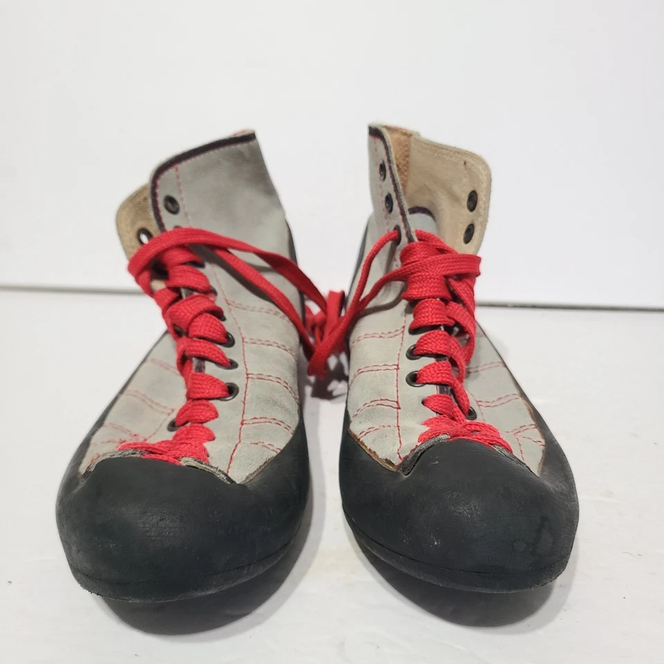 Zapatos de Escalada B24 Vintage Boreal Parte Superior Alta Cordones Rojos Gris Gamuza Para Hombre Talla 8 Foto 2 de 4