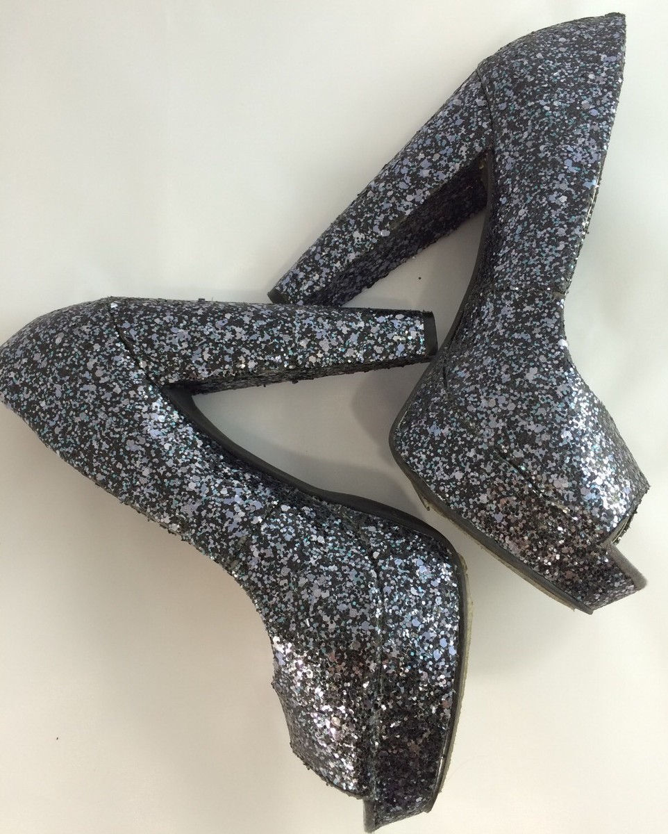 【Steve Madden】アリス・ブーティー STEVE MADDEN Graphite Stacked Peep Toe Platform Party Heels