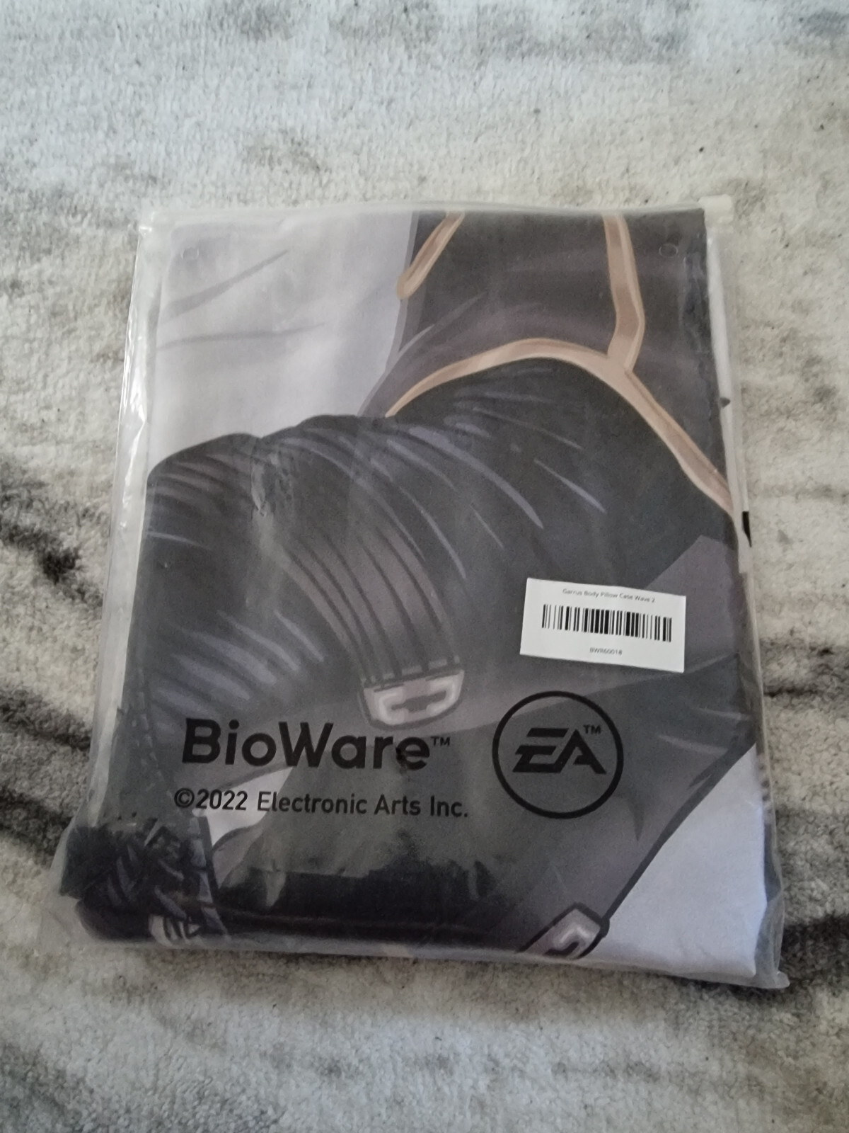 Official Bioware Gear Mass Effect Garrus Vakarian Body Pillow Case brand new eBay