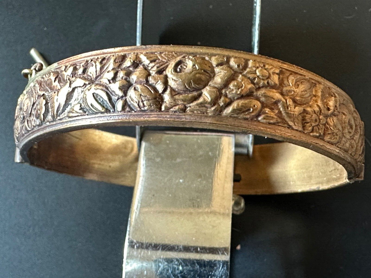 アクセサリー Vintage bracelet made in FRANCE KENZO Vintage Flower Bracelet Lucite Gold Metal 70s FRANCE