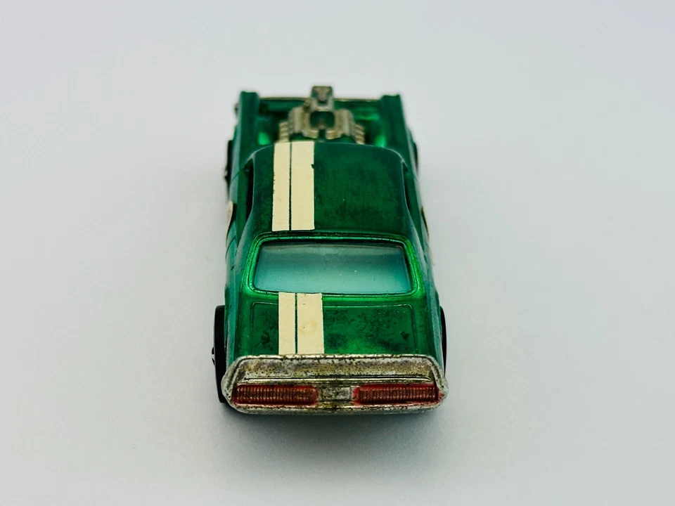 Hot Wheels Redline NITTY GRITTY KITTY Green HK White Interior Very Nice !!! - Image 4 of 4