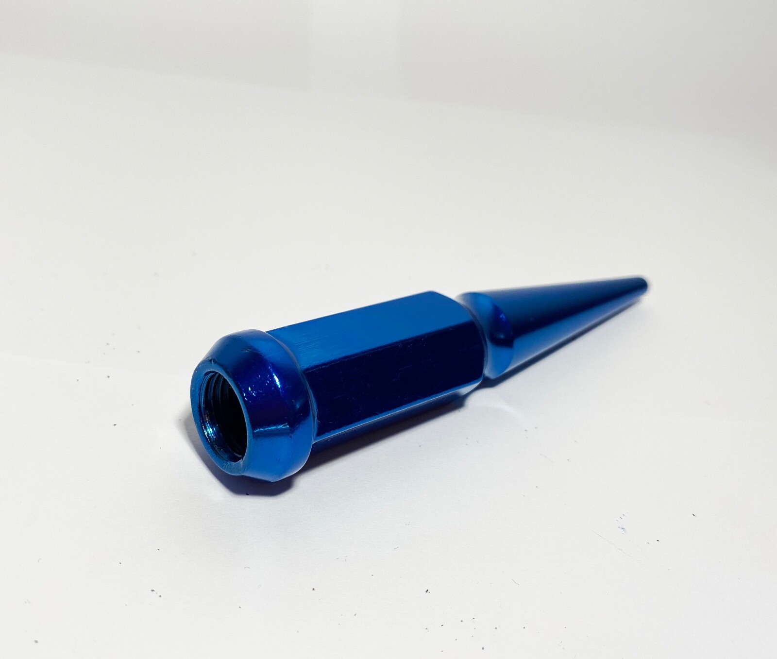 FIT GMC SAVANA SIERRA 2500 3500 HD DUALLY SPIKE LUG NUTS 4.5’’ 14x1.5