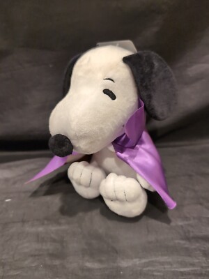 Hallmark Peanuts Snoopy Vampire Dracula Plush Stuffed Animal Toy 8 Inch 