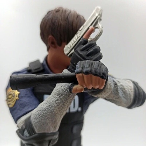Game Resident Evil 2 Leon Scott Kennedy 1/6 Scale PVC Figure Statue NEW NO BOX - Picture 5 of 6