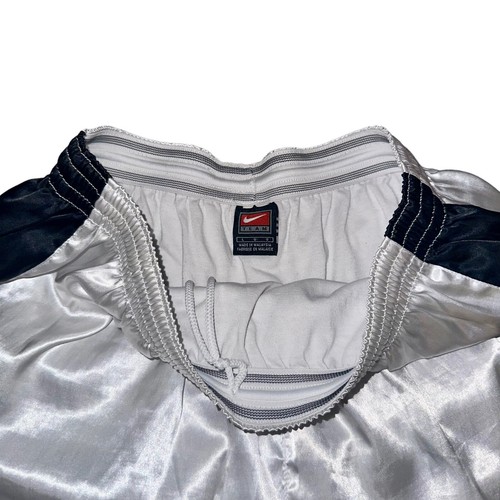 Nike 90s Super Rare America Satin Nylon Glanz Soccer Shorts White Black Large - Picture 6 of 9