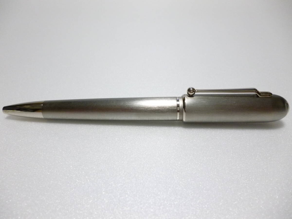 Dunhill Ballpoint Pen Sidecar NUA2193 with original Box Rare Dunhill Ballpoint Pen Sidecar NUA2193 with original Box Rare