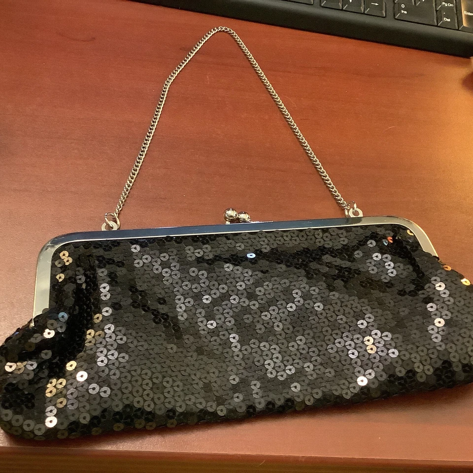 Bolso de Mano Ann Taylor/LOFT~Pequeño Negro Lentejuelas/Plateado~con Cadena Plateada~ Foto 3 de 4