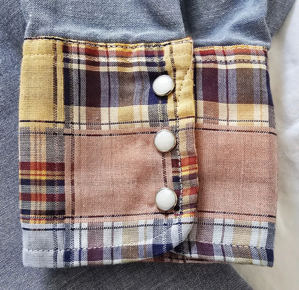 Винтажная мужская вестерн-рубашка 70-х Levis большая стеганая пэчворк джинсовая ткань жемчуг застежка ковбойская - Изображение 2 из 4