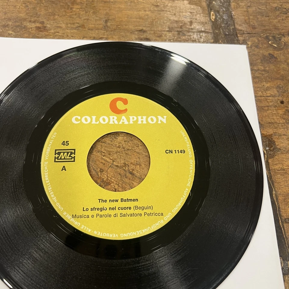 45" The New Batmen – Lo Sfregio Nel Cuore/Capirà 1977 Switzerland Rock Beat - Image 4 of 4