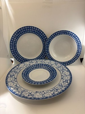 Oneida Table Trends Blue Heather Single Place Setting 4 Pc Vintage 1998