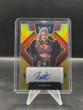 2022 Panini Select WWE Natalya Smack Down Signatures Gold 5/10 #SG-NTY