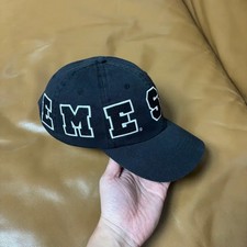 Supreme 6-Panel Logo Cap Black Classic Style