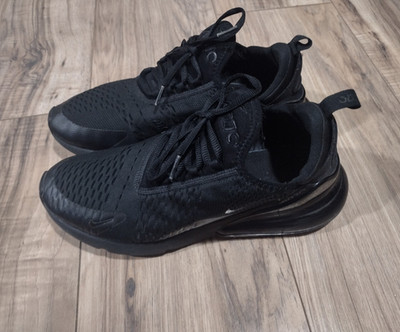 Nike Air Max 270 Triple Black Low Top Lace-Up Men s Running Sneakers AH8050-005