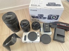 Canon EOS M White Mirrorless Camera Kit with 2 Lenses, Accessories Included Japa
