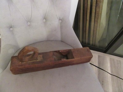Antique Wooden Eclipse (I think?)  Block Plane No Iron or Wedge  16'' X 2 1/2''