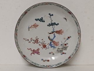 Early 18th Century Kakiemon style Dutch decorated (Bont) Chinese Porcelain Dish