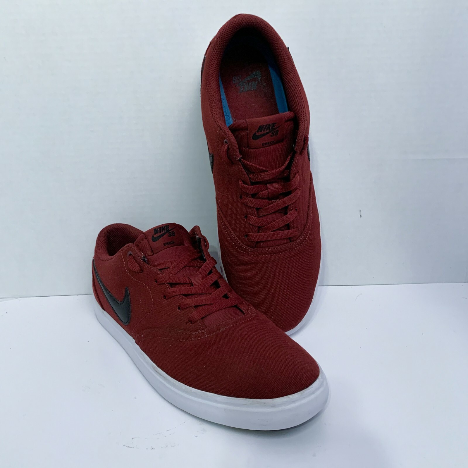 nike sb check solar rouge