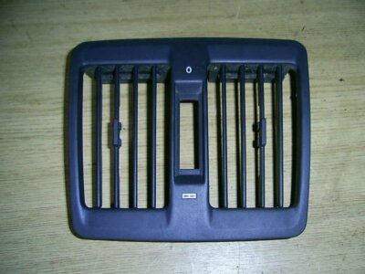 Mercedes 500 SEC C140 W140 CL (4) Lüftgitter Luftdüse hinten