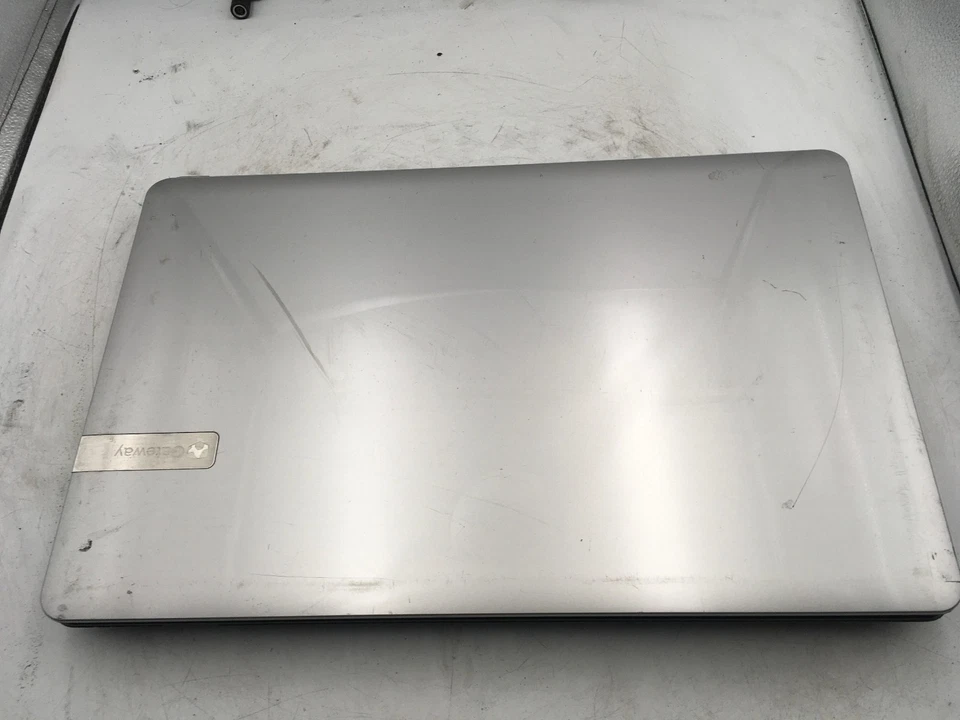 GATEWAY NE722 EG70 - FOR PARTS/NO POWER - AMD A5 5000 - 8GB RAM - READ DESC - BB - Image 4 of 4