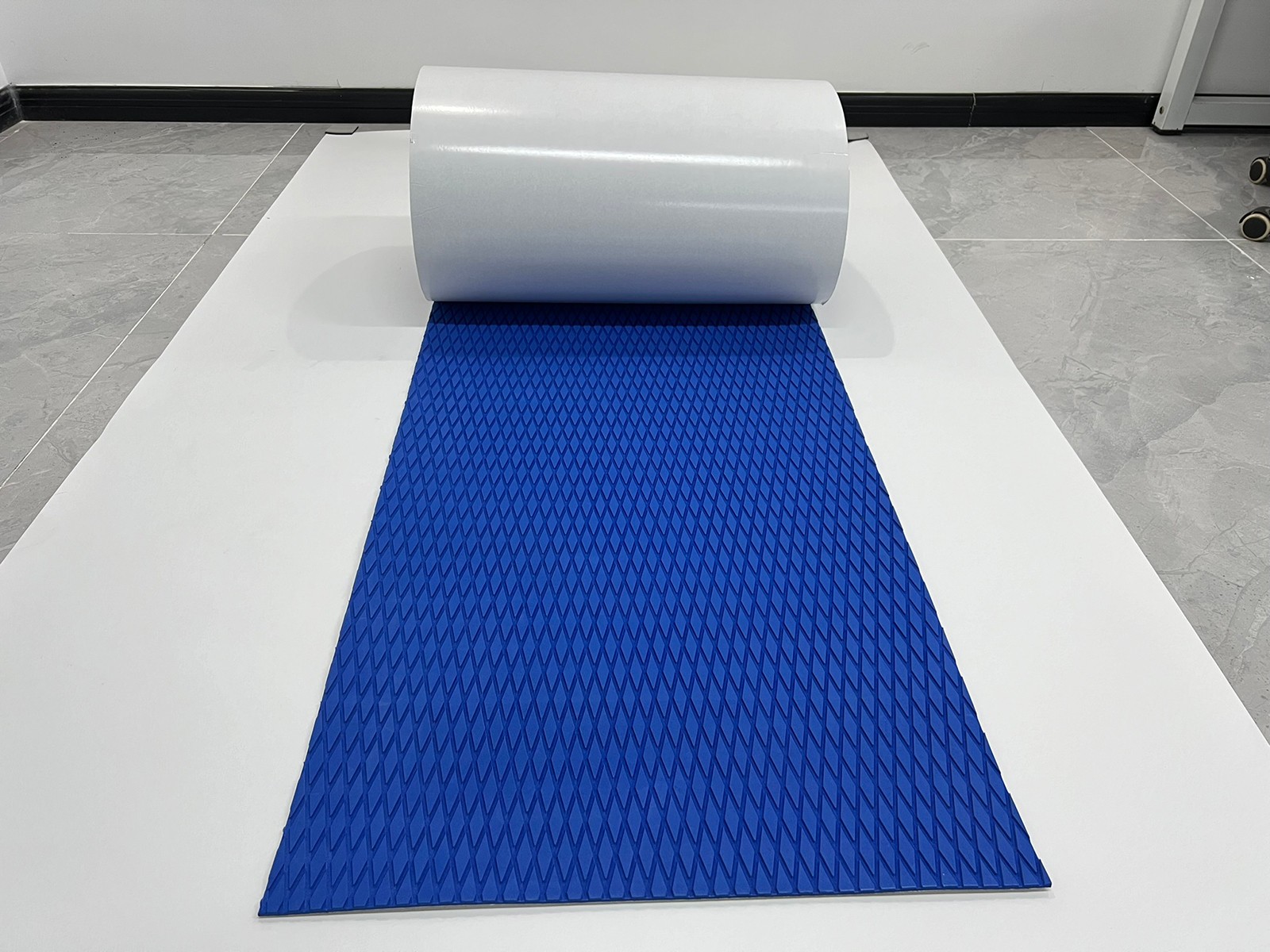 BLUE Surfboard Traction Pad 5.0mm Deck Grip Mat for SUP Stand UP Paddle Board