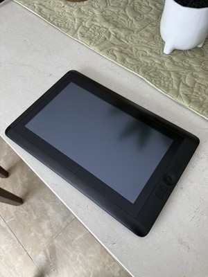 Wacom Cintiq 13HD Creative Pen & Touch Display DTH-1300 Graphics Tablet