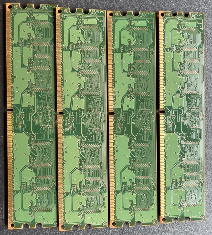 4x samsung 1GB 1Rx8 PC2-6400U-666-12-zz Memory Ram - Image 3 of 3