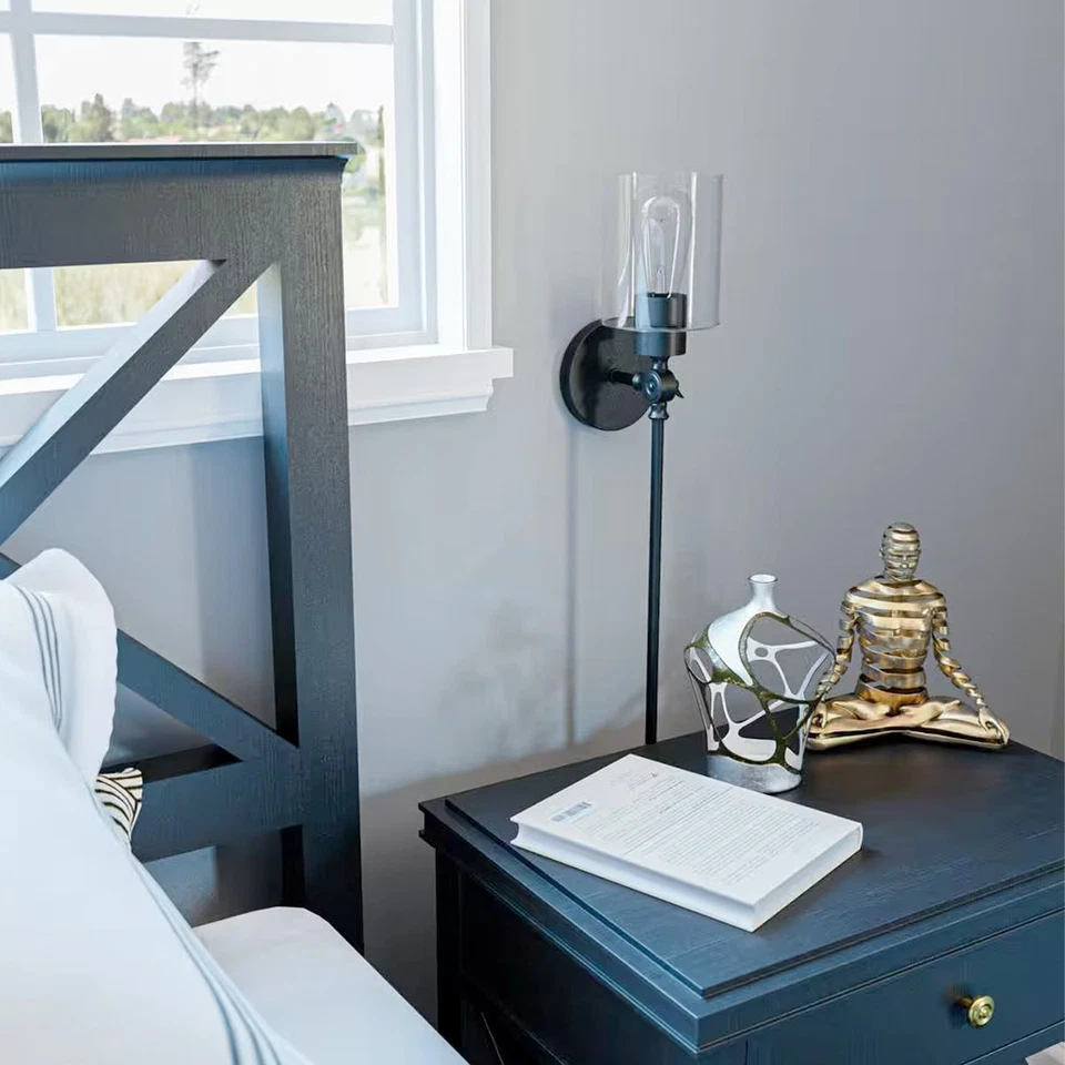 Бра настенное Hampton Bay Chadmore HDP34332BL матовое черное прозрачное стекло подключаемый модуль - Изображение 4 из 4