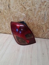 TOYOTA COROLLA Verso E12 Rücklicht hinten rechts E49824 2.00 Diesel 34900934