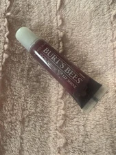 Burt’s Bees 100% Natural Lip Shine Moisturizing Lip Gloss # 050 PUCKER New