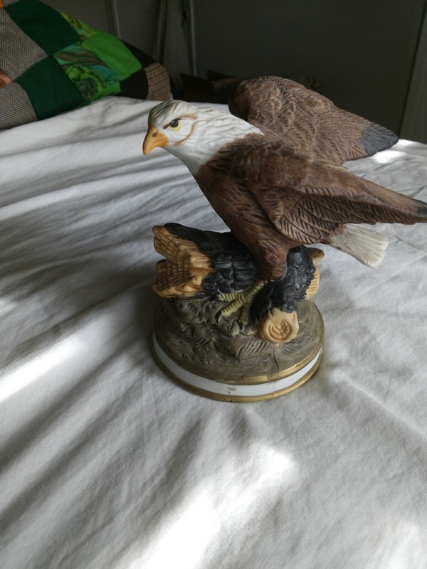 Americana birds in flight bald eagle royal heritage