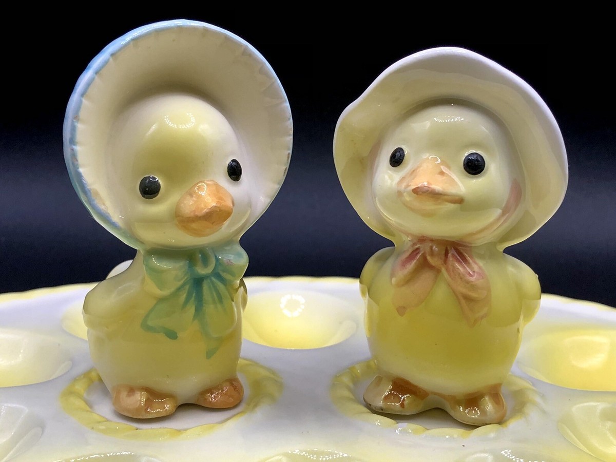 Vintage Duck in Bonnet Easter Egg Holder Vintage Duck in Bonnet Easter Egg Holder