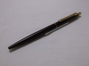 seiko 5 red second hand