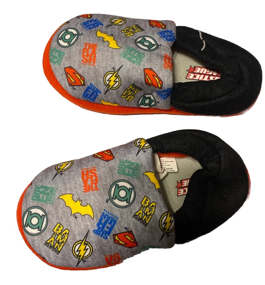 Pijama y pantuflas Justice League Flash Batman Superman para niño talla 8 Foto 3 de 4