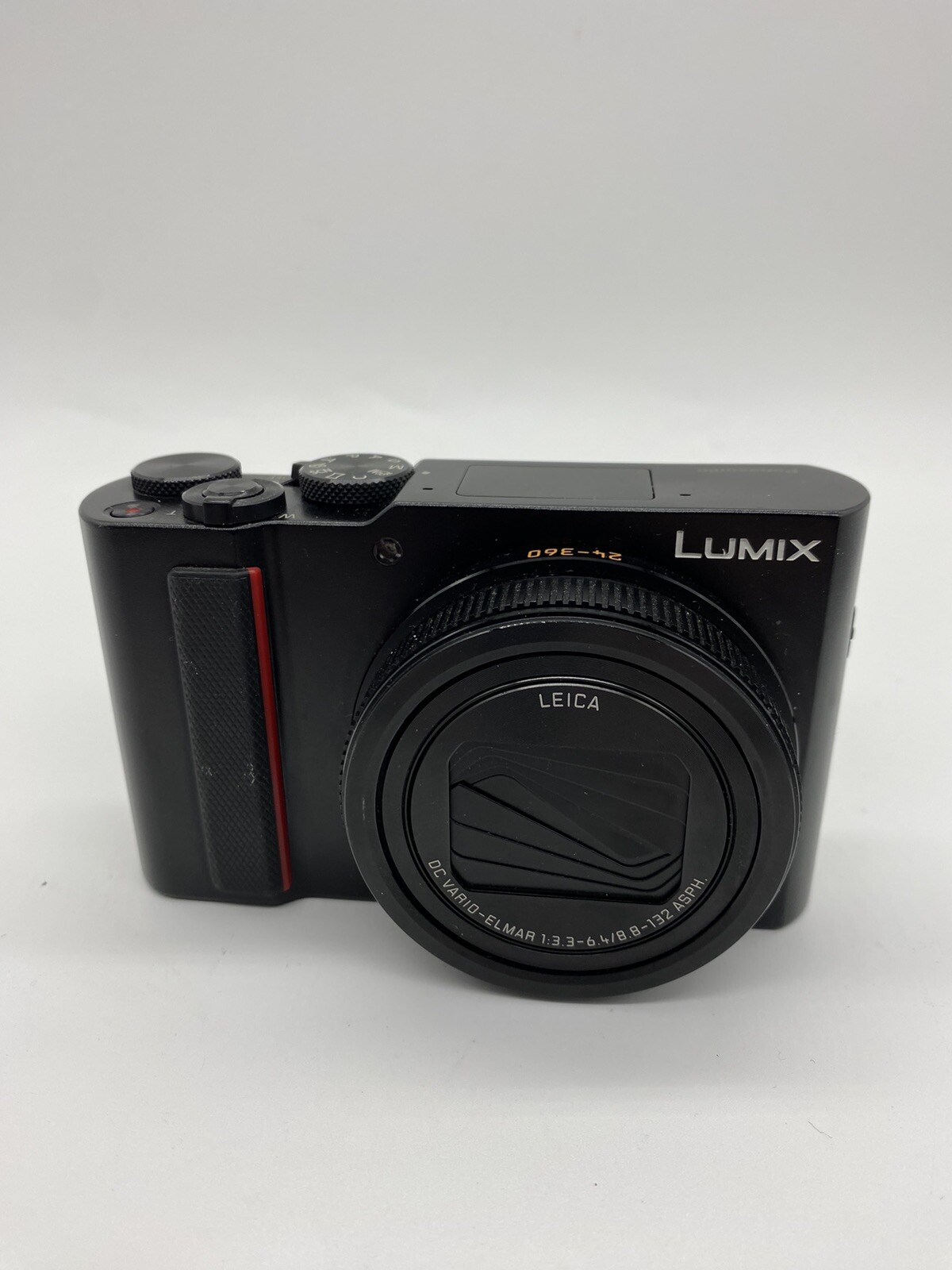 Panasonic LUMIX DCTZ202 / DCTZ200 20.1MP Zoom Travel Camera Black