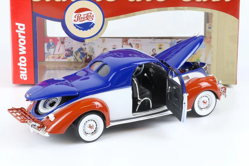 1:18 Auto World 1937 Lincoln Zephyr Pepsi Cola Blu/Bianco/Rosso - Immagine 4 di 4