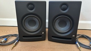 PreSonus Eris E5 5.25'' 2 Way Active Powered Near Field Studio Monitor