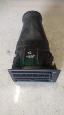 Volkswagen Vw Transporter T4 Drivers Side Front Dashboard Heater Vent 701819722a Volkswagen Vw Transporter T4 Drivers Side Front Dashboard Heater Vent 701819722a