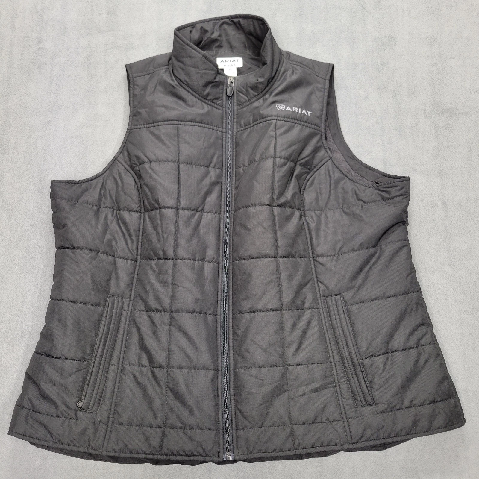 Ariat REAL men sz 2XL black full zip quilted outdoors vest