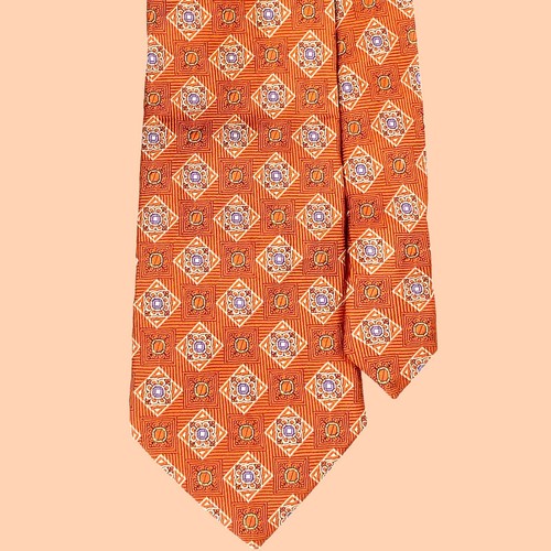 JoS. A. Bank Peach Tie - Peach Grey White Medallion Geometric Pattern 100% Silk - Picture 2 of 12