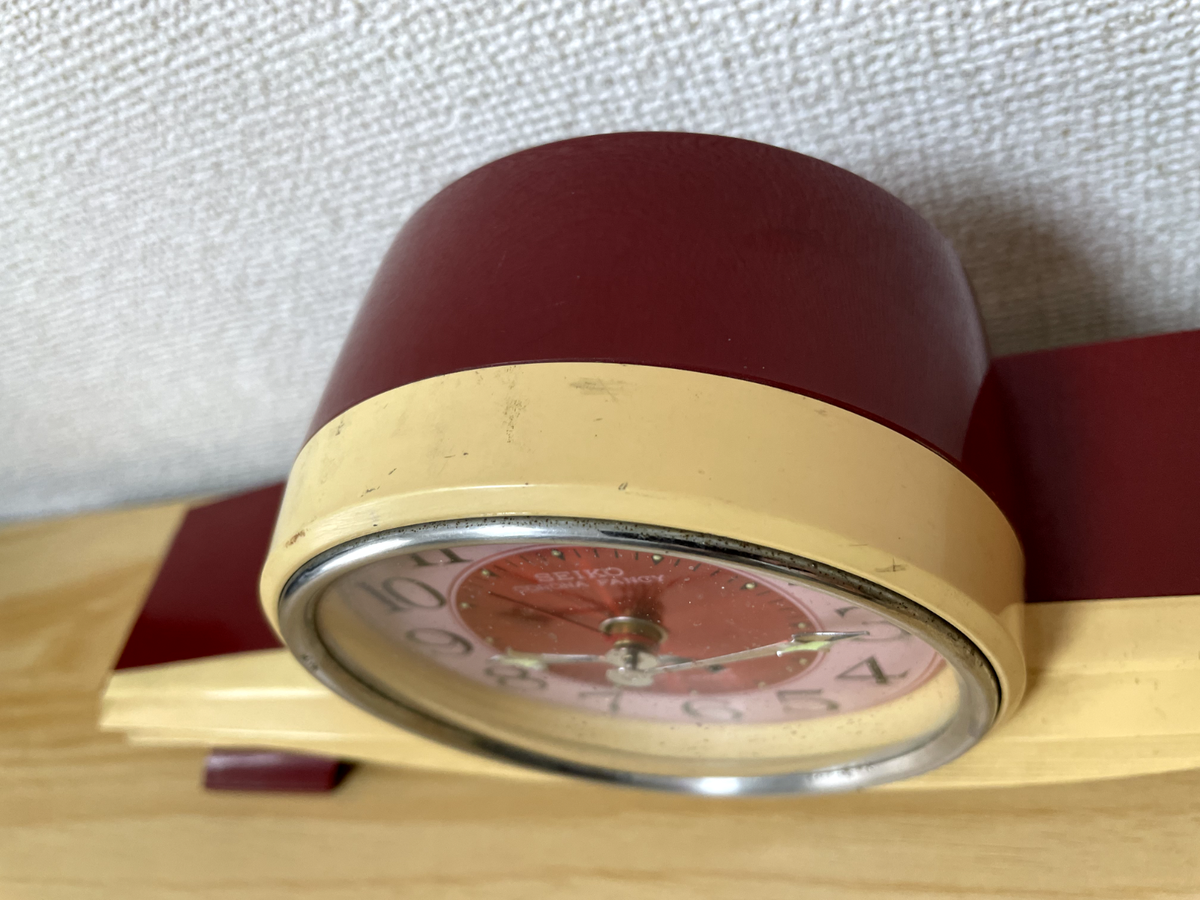 Seiko Corona Fancy Manual Winding Alarm 2 Jewels Clock Vintage Red